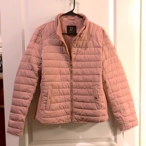Woman’s puff jacket